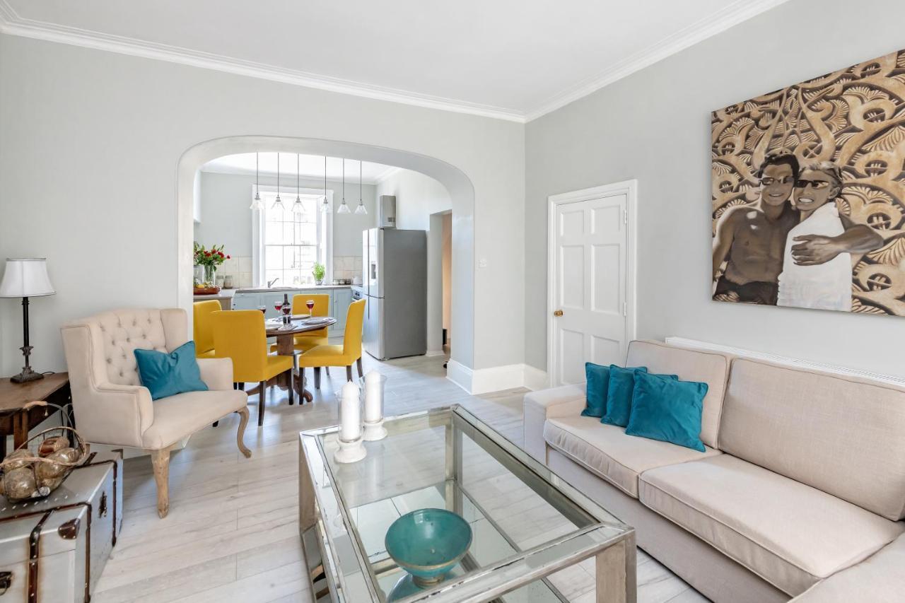 Gorgeous Garden Apartment Μπαθ Εξωτερικό φωτογραφία