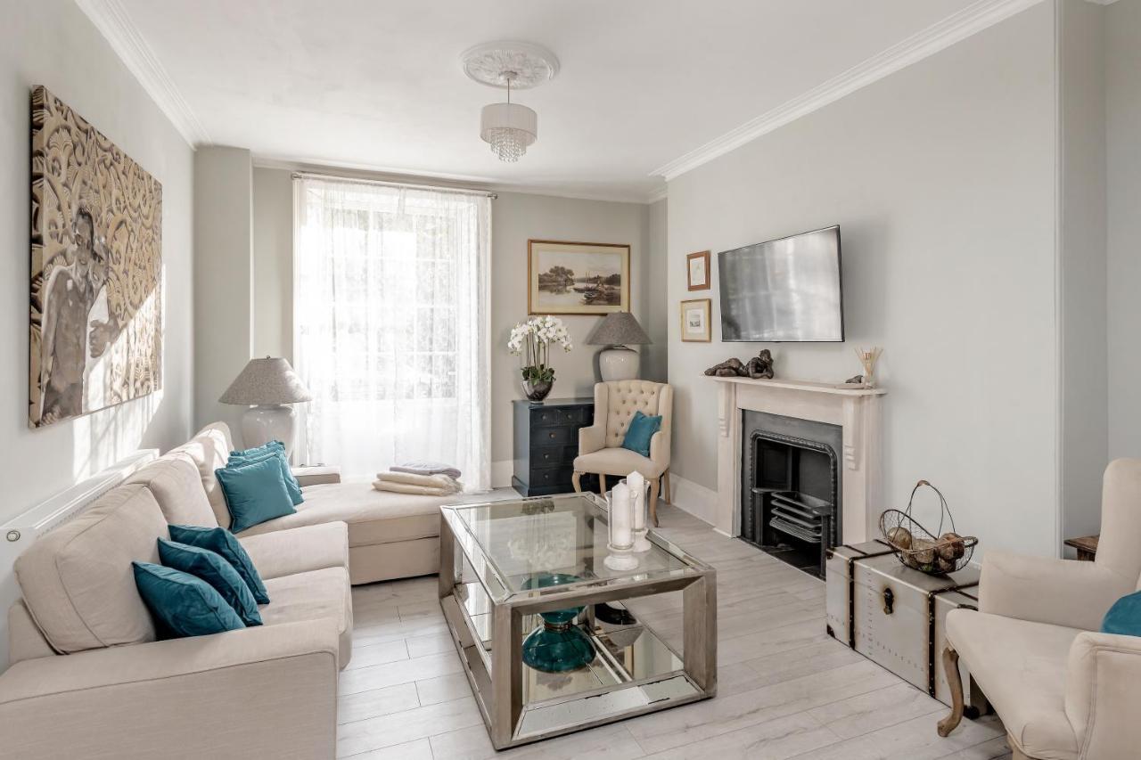 Gorgeous Garden Apartment Μπαθ Εξωτερικό φωτογραφία
